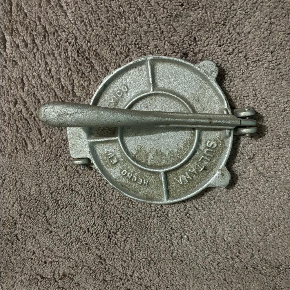 Used comal